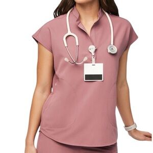 FIGS Rafaela Scrub Top Women’s M One Pocket M Light Pink Workwear Healthcare